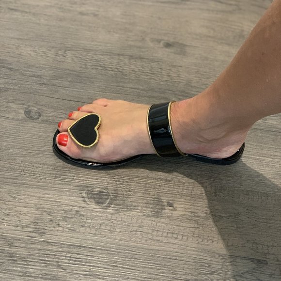 Tou Tou Sweetheart Sandals - Picture 7 of 10